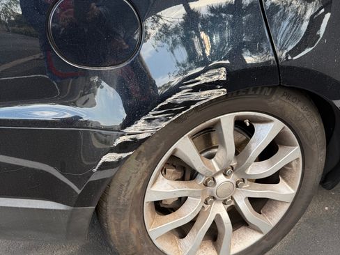 Used 2015 Land Rover Range Rover Sport HSE image 6