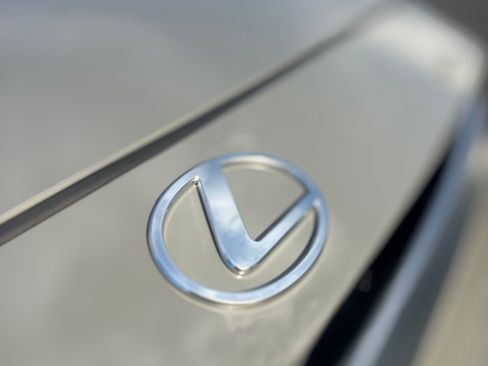 Used 2024 Lexus TX 500h AWD w/ Technology Package image 26