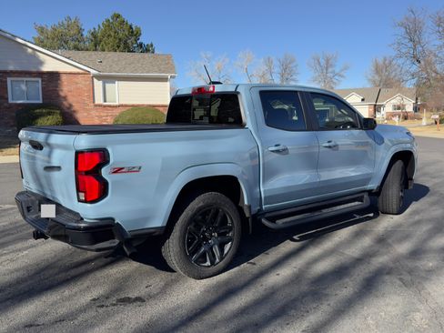 Used 2025 Chevrolet Colorado Z71 w/ Technology Package image 8