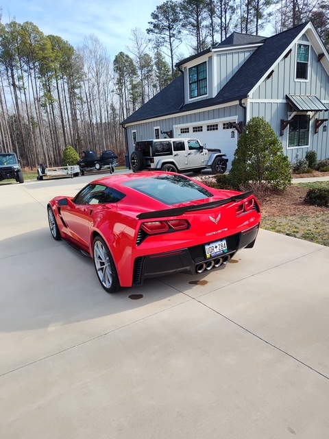 Used 2019 Chevrolet Corvette Grand Sport RWD image 2
