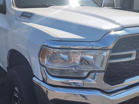 Used 2019 RAM 3500 Tradesman image 8