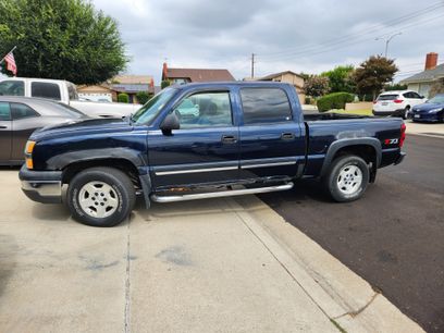 Used 2005 Chevrolet Silverado 1500 4x4 Crew Cab w/ Safe And Sound Package