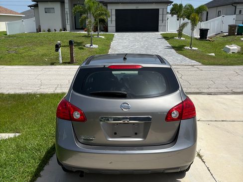 Used 2015 Nissan Rogue S FWD image 6