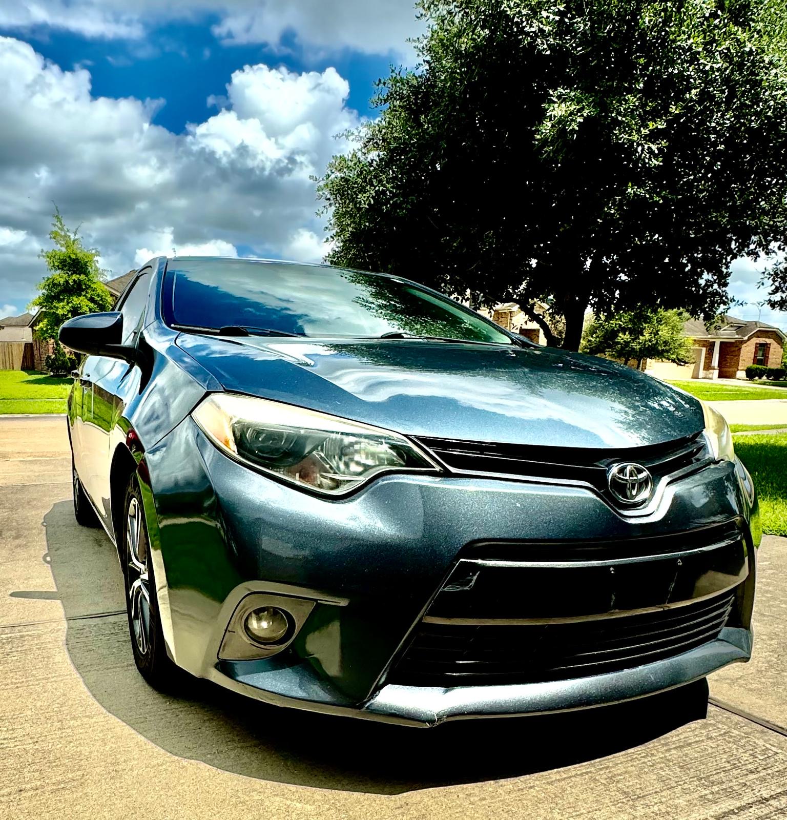 Used 2016 Toyota Corolla LE FWD image 5