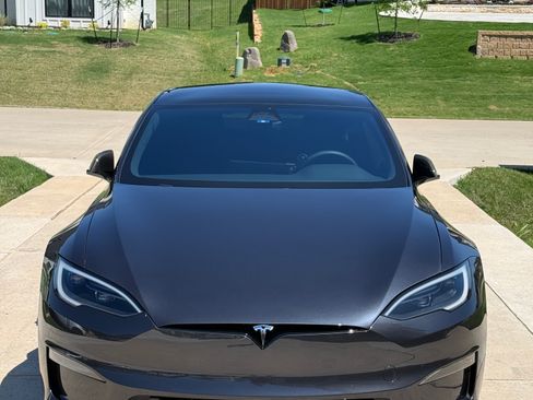Used 2025 Tesla Model S Plaid image 6
