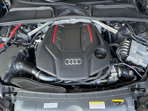 Used 2021 Audi S5 Prestige w/ Prestige Package image 31