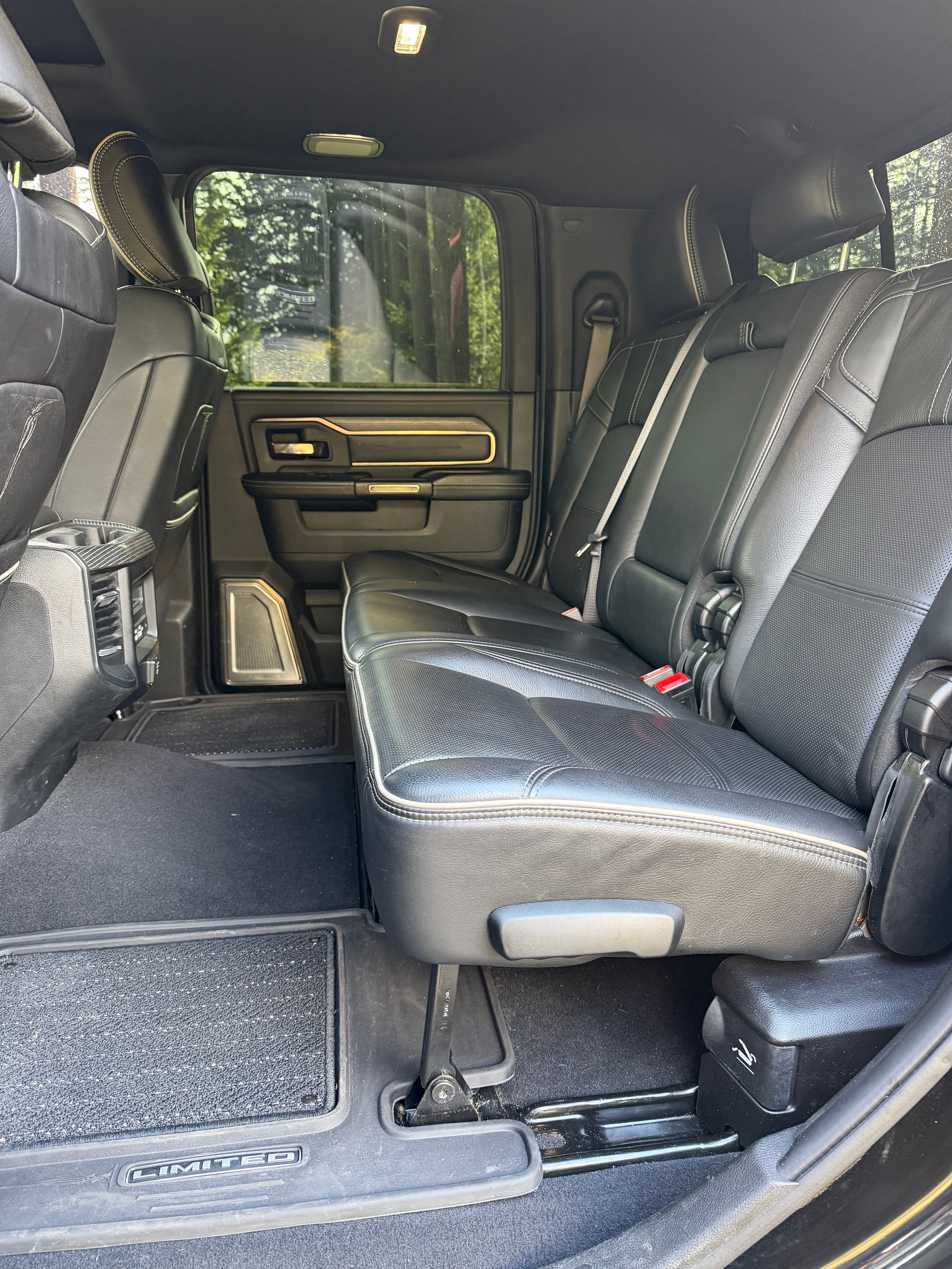 Used 2020 RAM 3500 Limited AWD/4WD image 13