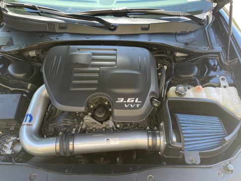 Used 2018 Dodge Charger GT AWD/4WD image 11