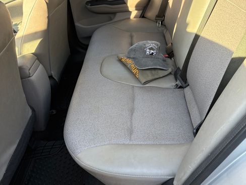 Used 2014 Honda Civic LX image 10