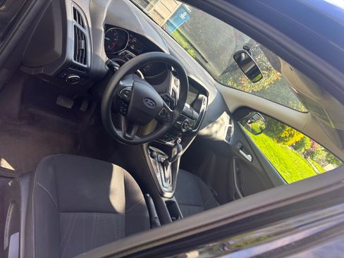 Used 2018 Ford Focus SEL image 5
