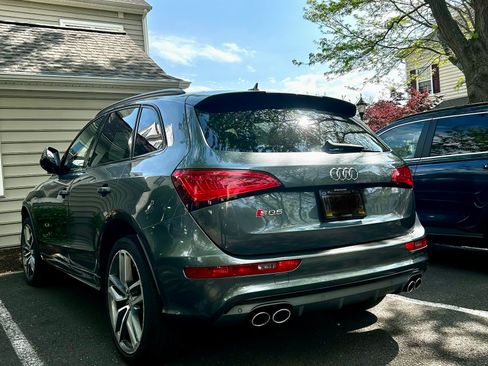 Used 2016 Audi SQ5 Premium Plus w/ Technology Package AWD/4WD image 30