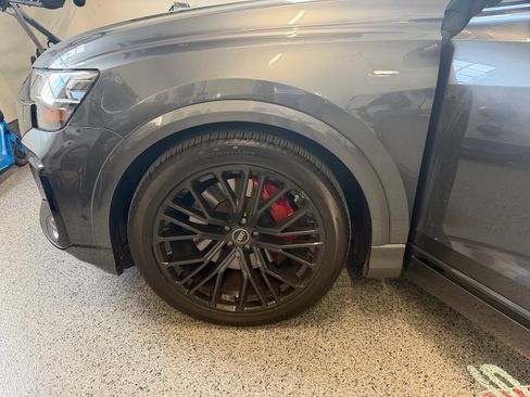 Used 2024 Audi SQ8 Prestige image 5