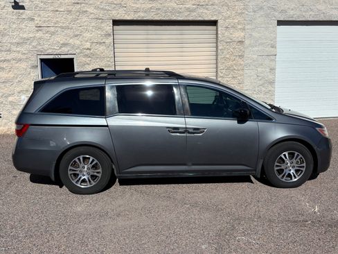 Used 2012 Honda Odyssey EX-L image 2