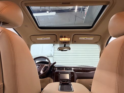 Used 2014 GMC Yukon Denali image 20