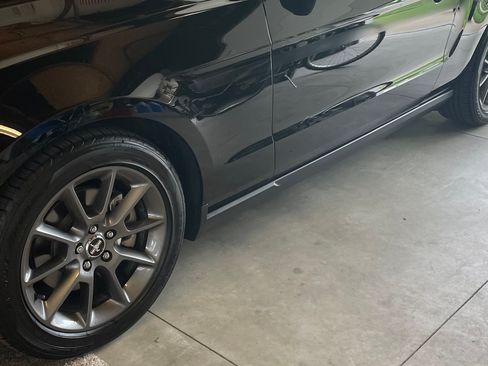 Used 2012 Ford Mustang Premium image 6