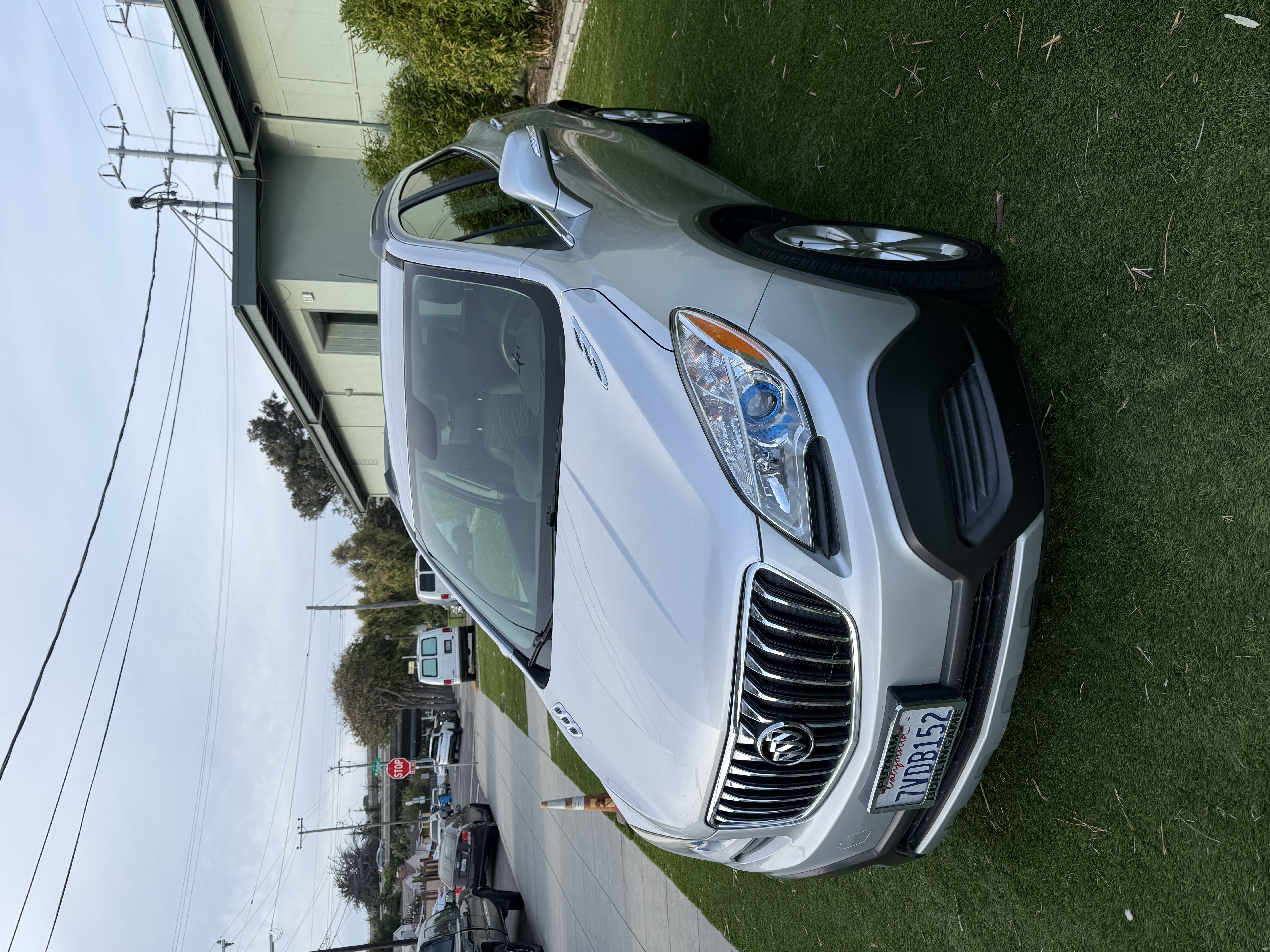 Used 2016 Buick Encore FWD image 2