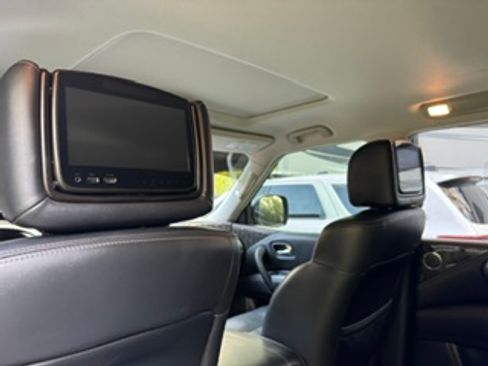 Used 2021 Nissan Armada Platinum w/ Captain's Chairs Package AWD/4WD image 23