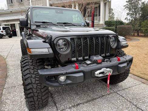 Used 2021 Jeep Gladiator Rubicon w/ LED Lighting Group image 12