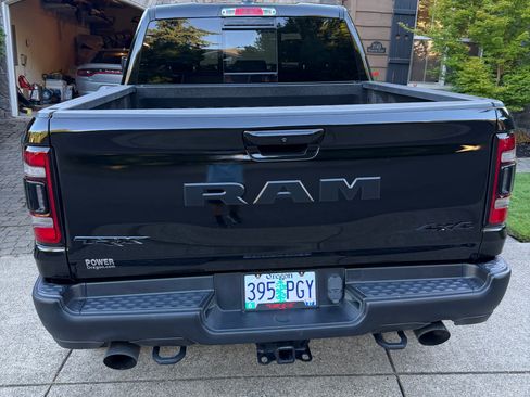 Used 2022 RAM 1500 TRX w/ TRX Level 1 Equipment Group AWD/4WD image 5