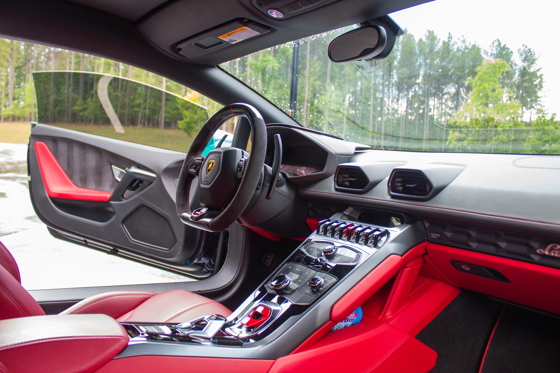 Used 2015 Lamborghini Huracan LP 610-4 AWD/4WD image 30