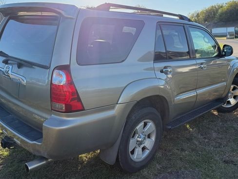 Used 2007 Toyota 4Runner Sport image 4
