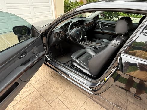 Used 2011 BMW 328i Coupe image 12