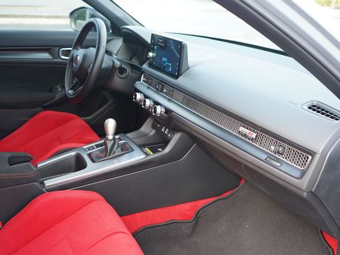 Used 2025 Honda Civic Type R image 20