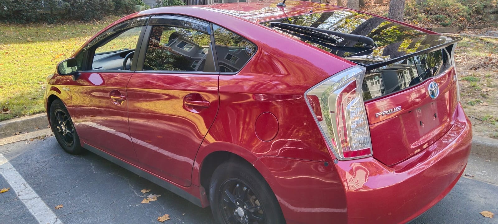 Used 2015 Toyota Prius Two FWD image 4