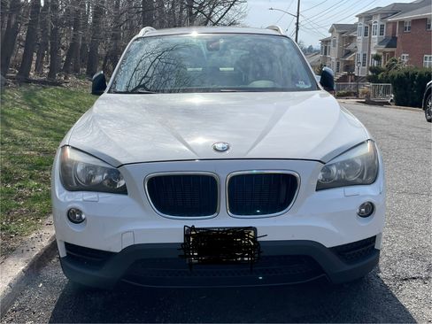 Used 2013 BMW X1 xDrive28i image 1