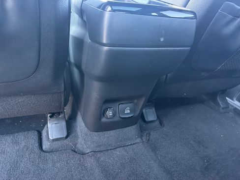 Used 2024 Kia Telluride SX Prestige X-Pro image 19