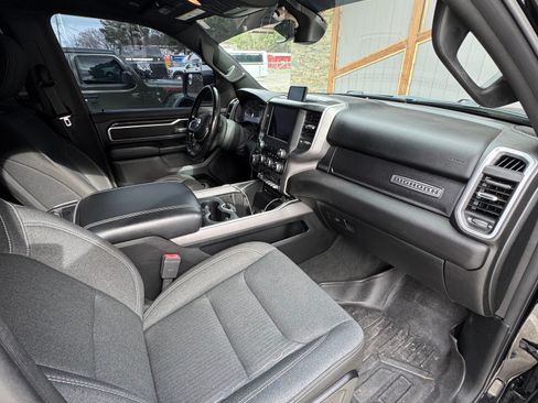 Used 2019 RAM 1500 Big Horn image 11