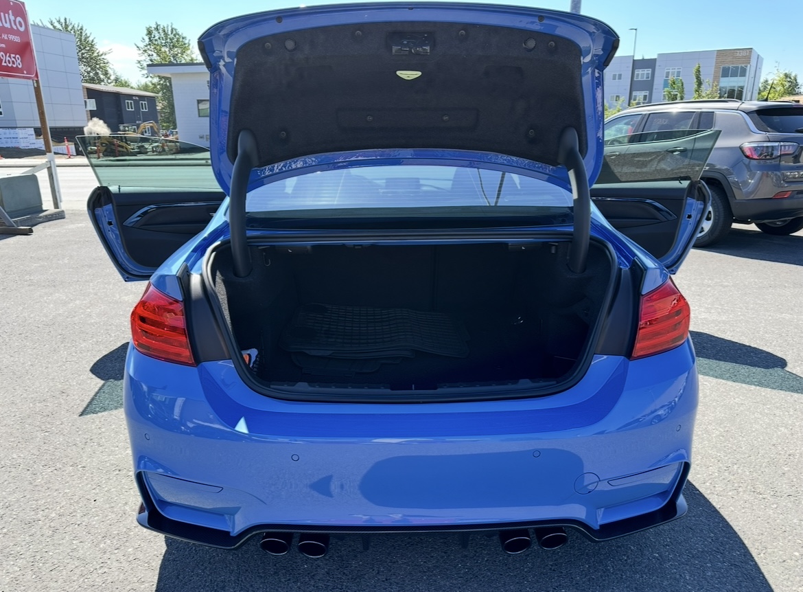 Used 2016 BMW M4 Coupe RWD image 14