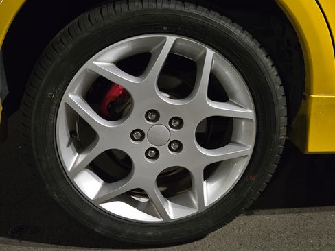 Used 2004 Dodge Neon image 5