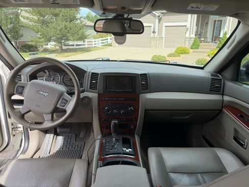 Used 2006 Jeep Grand Cherokee Limited image 10