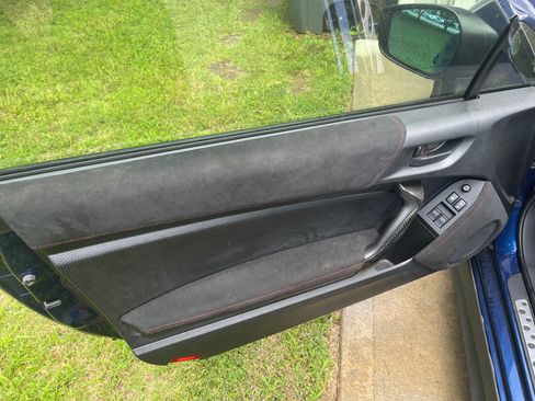 Used 2013 Scion FR-S RWD image 10