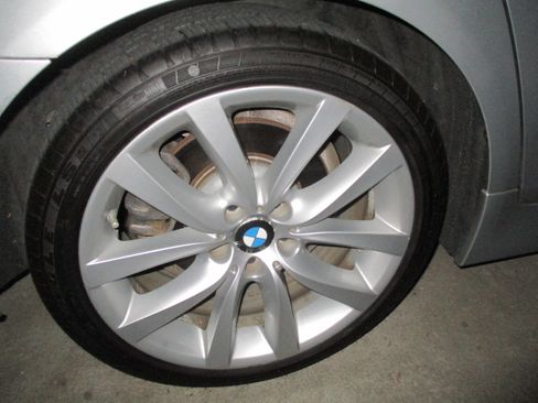 Used 2012 BMW 535i xDrive Sedan image 16