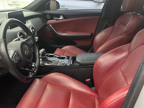 Used 2021 Kia Stinger GT-Line w/ Sun & Sound Package image 15