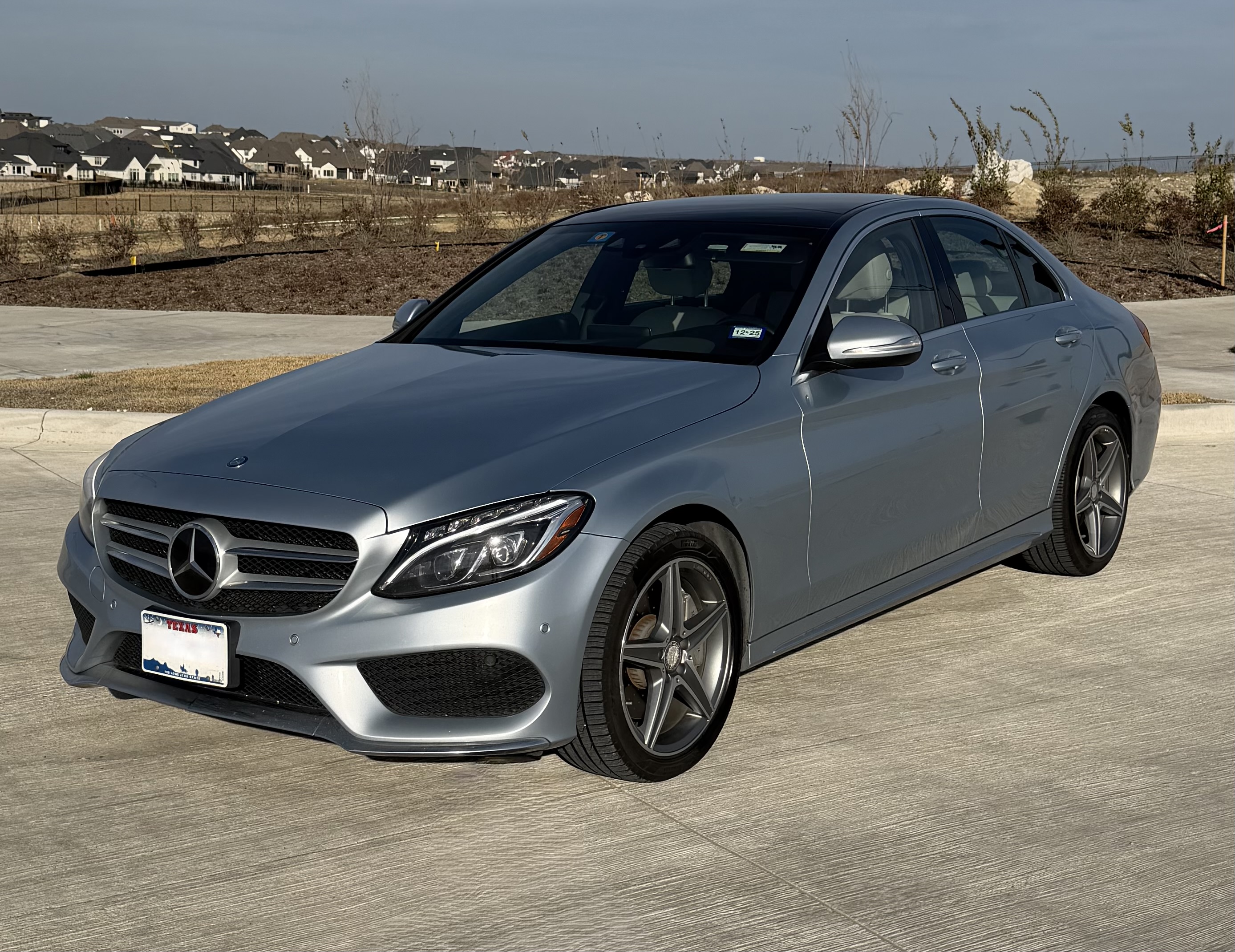 Used 2015 Mercedes-Benz C 400 4MATIC image 1