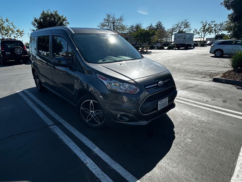 Used 2016 Ford Transit Connect Titanium image 2