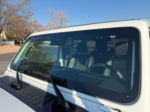 Used 2024 Jeep Wrangler Unlimited Sahara w/ Technology Group image 22