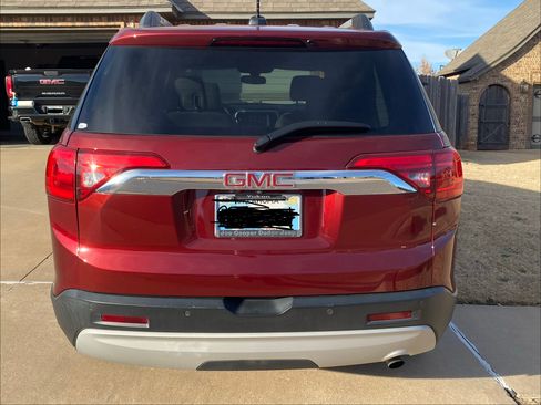 Used 2018 GMC Acadia SLT image 5