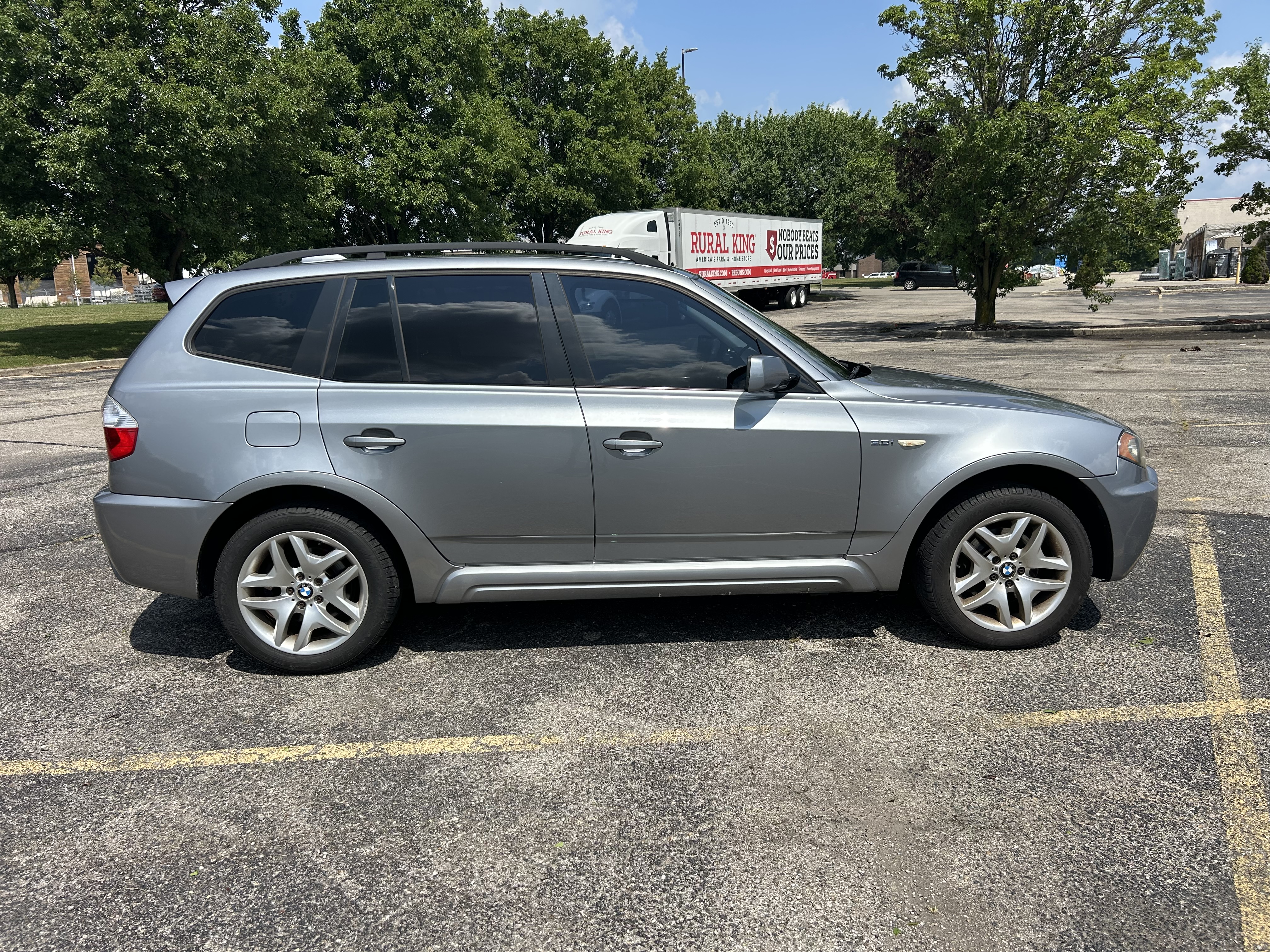 Used 2006 BMW X3 3.0i w/ M Sport Package AWD/4WD image 5