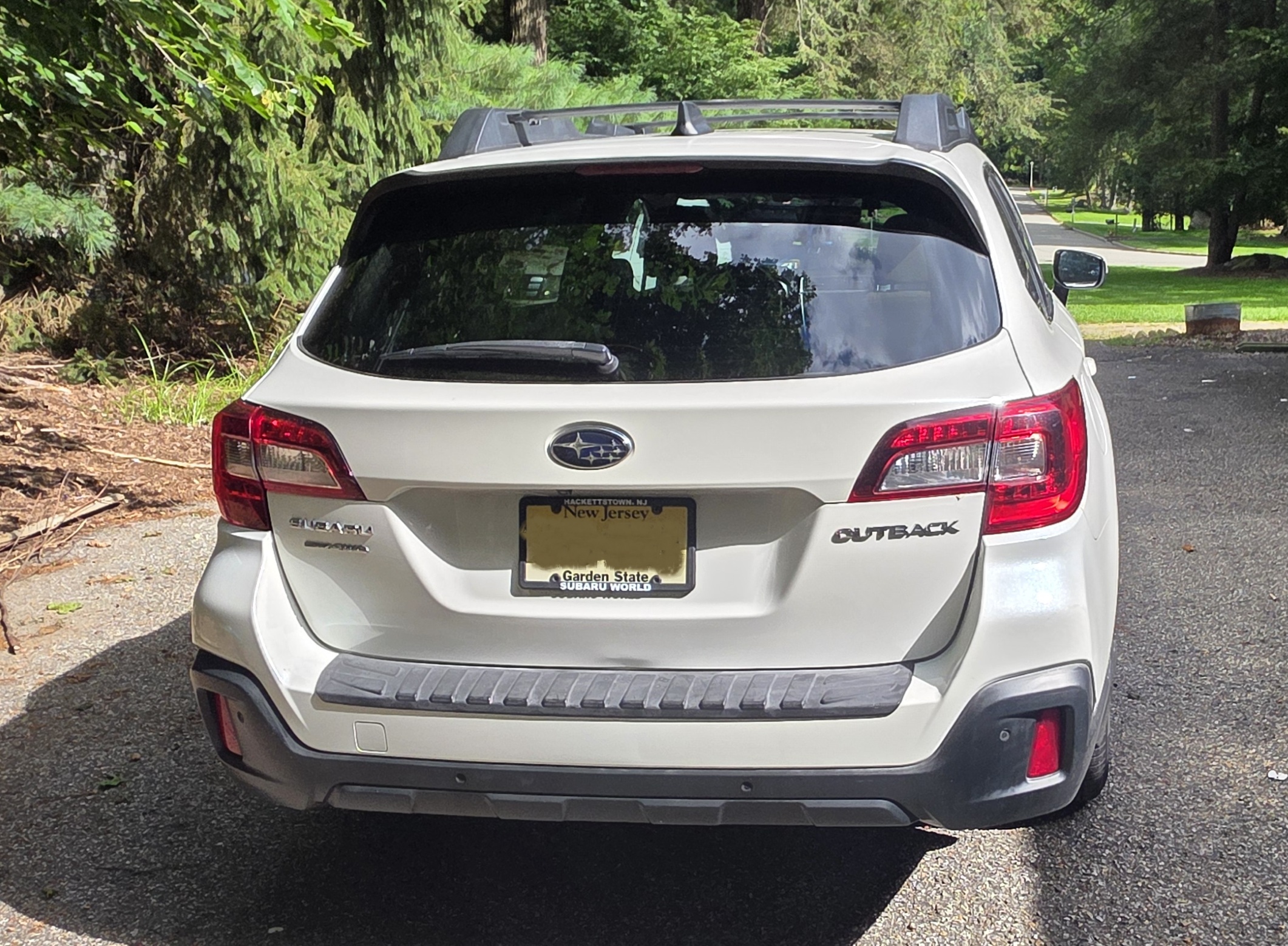 Used 2018 Subaru Outback 2.5i Limited AWD/4WD image 8