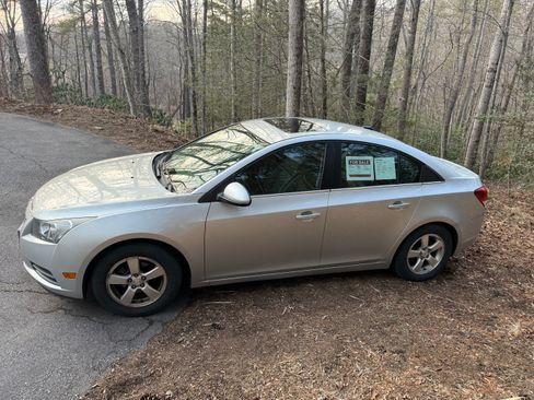 Used 2014 Chevrolet Cruze LT w/ All-Star Edition image 1