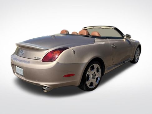 Used 2004 Lexus SC 430 Convertible RWD image 9
