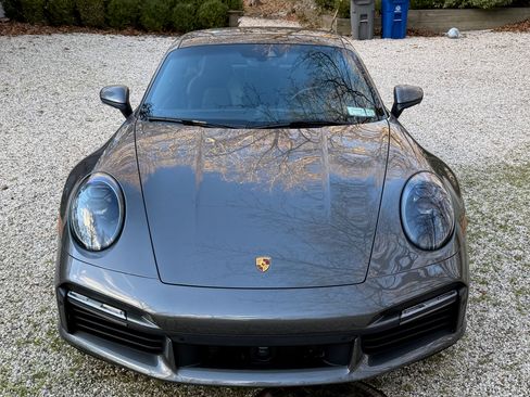 Used 2022 Porsche 911 Turbo image 5