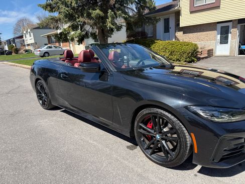 Used 2022 BMW 430i xDrive Convertible w/ M Sport Package AWD/4WD image 2