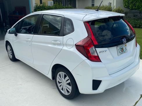 Used 2016 Honda Fit LX image 11