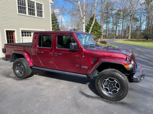 Used 2021 Jeep Gladiator Mojave AWD/4WD image 5