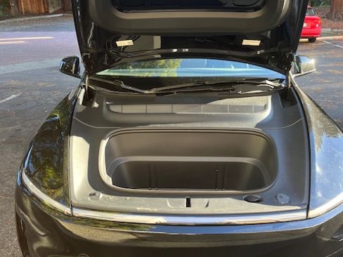 Used 2026 Tesla Model Y Long Range image 11